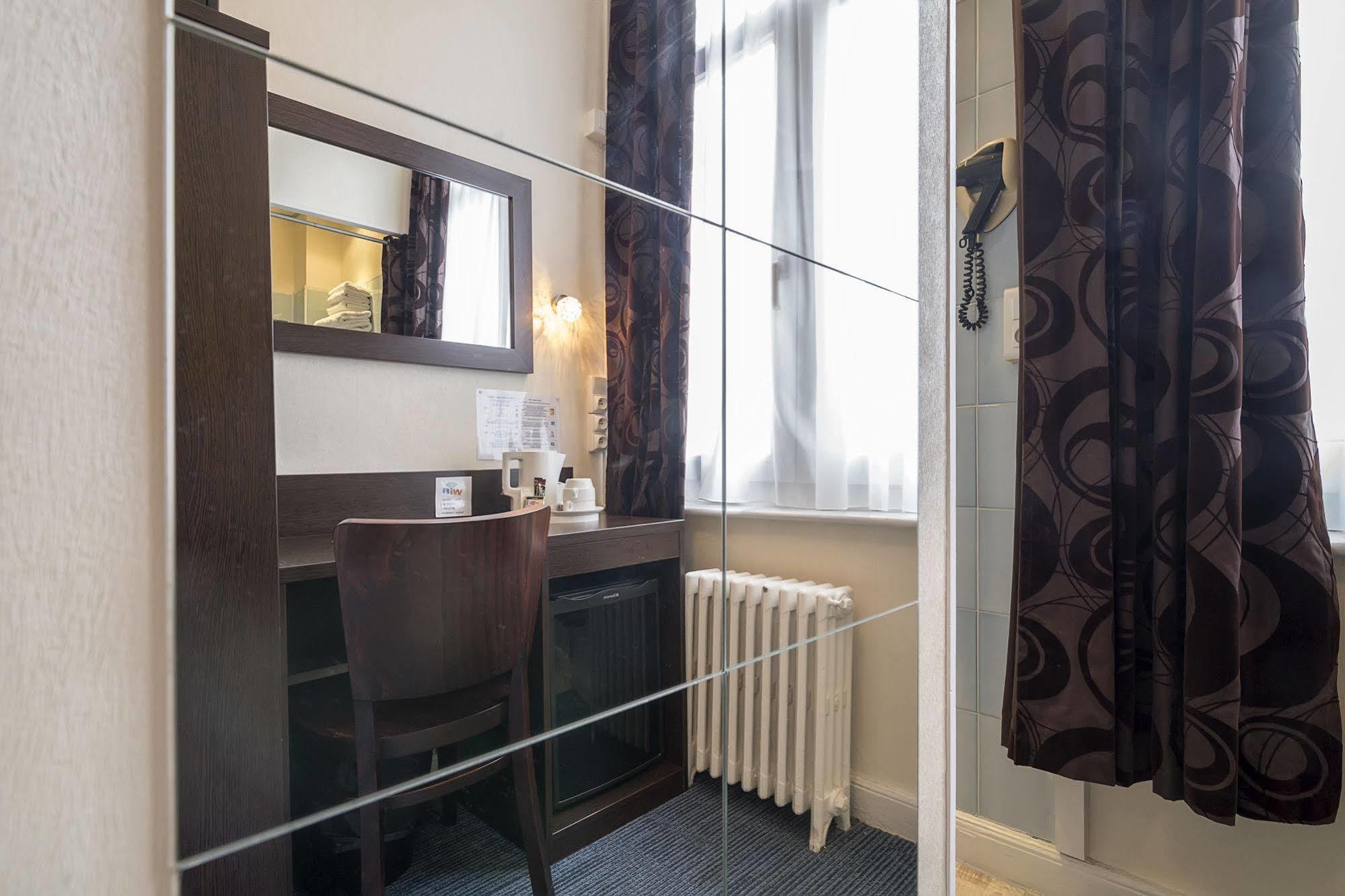 Hotel Du Moulin D'Or リール エクステリア 写真